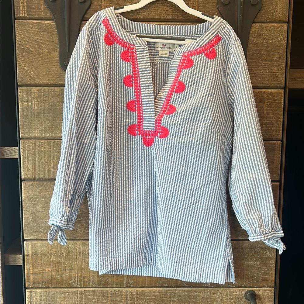Vineyard Vines Blue and White Striped Top with Pink Embroidery